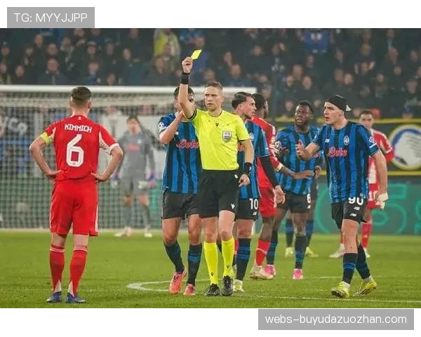 弗罗西诺内主力中卫累计黄牌停赛,将错过下轮关键保级战 弗罗西诺内主力中卫累计黄牌停赛,将错过下轮关键保级战